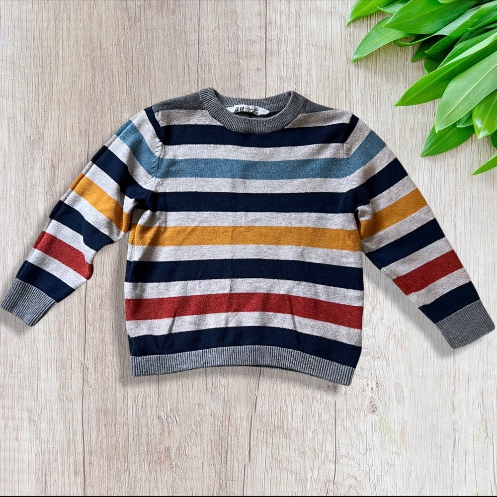 H&M long sleeve sweater Sz 2-4yr